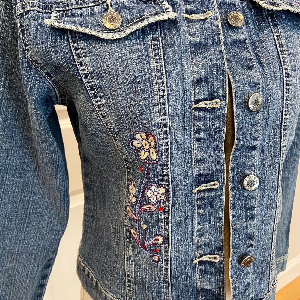 Embroidered Denim Jacket - Picture 3 of 10